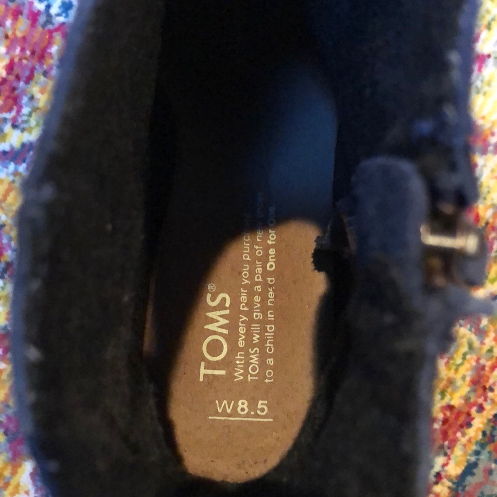 Toms desert suede wedge bootie